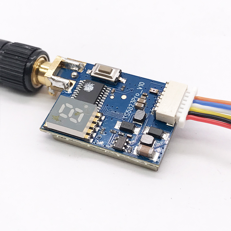 EWRF TS5823 Pro 200mW/600mW Vi - Drone Racing Transmitter avis et prix